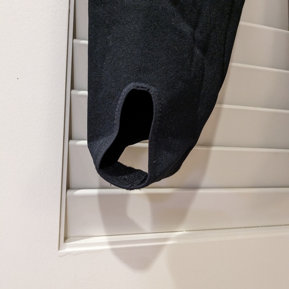 Vintage Fera Black Wool Blend Compression Ski/Snow Bib with Heel Straps (S: 10L) - Picture 6 of 7